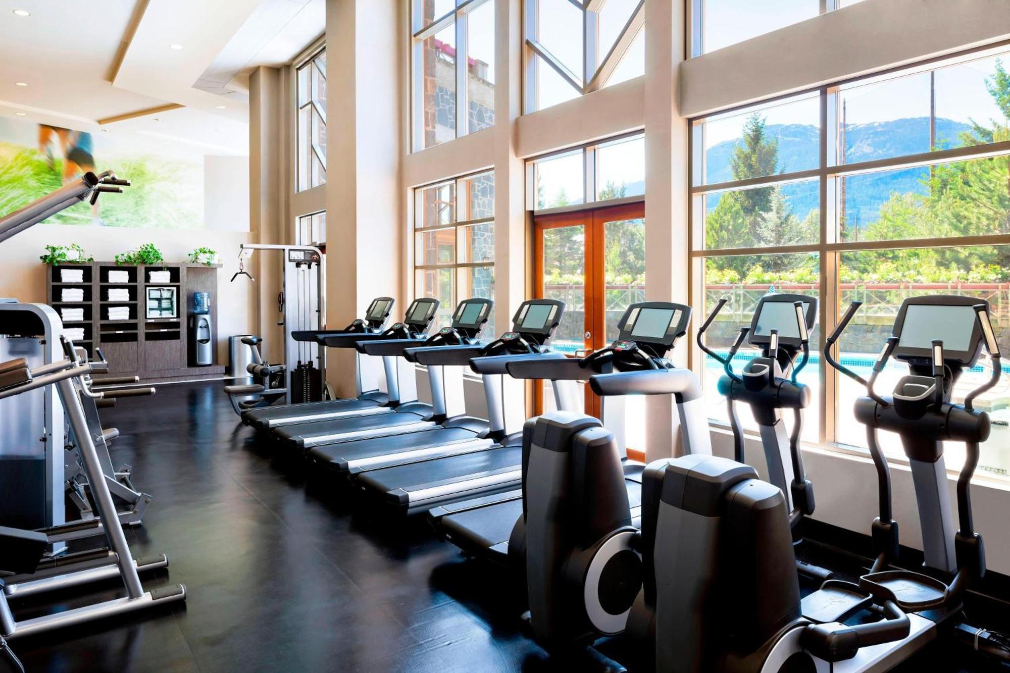 The Westin Resort & Spa, Whistler Luaran gambar The gym at the Four Seasons Resort Whistler